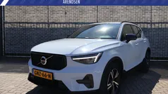 Blauw Gebruikt 2024 Volvo XC40 Plus SUV | € 43.694 (Eerlijke prijs)