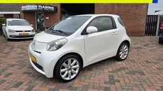 Wit Gebruikt 2010 Toyota iQ Hatchback | € 3.750 (Eerlijke prijs)