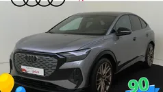 Grijs Gebruikt 2022 Audi Q4 Sportback e-tron Basis SUV | € 38.450 (Goede deal)