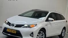 Wit Gebruikt 2014 Toyota Auris Touring Sports Stationwagen | € 10.250 (Goede deal)