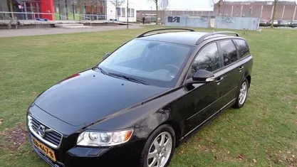 Occasion 2010 Volvo V50 Stationwagen | € 1.550 (Eerlijke prijs)
