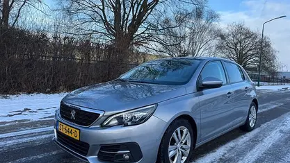 Gebruikt 2018 Peugeot 308 Hatchback | € 7.650 (Goede deal)