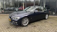 Blauw Gebruikt 2016 BMW 330 Sedan | € 14.900 (Eerlijke prijs)