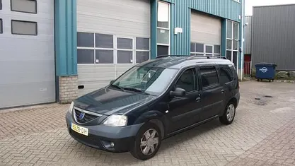 Blauw Gebruikt 2007 Dacia Logan MCV Ambiance MPV | € 1.850 (Eerlijke prijs)