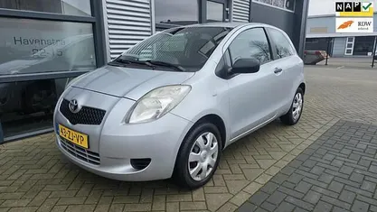Gebruikt 2008 Toyota Yaris Hatchback | € 2.450 (Eerlijke prijs)