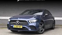 Blauw Gebruikt 2021 Mercedes A250 Business Sedan | € 29.885 (Eerlijke prijs)