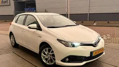 Gebruikt 2016 Toyota Auris Hatchback | € 14.950 (Eerlijke prijs)