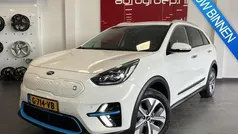 (ud) clear white s Gebruikt 2019 Kia e-Niro SUV | € 17.950 (Eerlijke prijs)