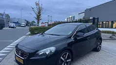 Gebruikt 2014 Volvo V40 R-Design Stationwagen | € 4.799 (Goede deal)