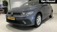 Grijs, metallic lak Gebruikt 2024 VW Polo Hatchback | € 20.900 (Eerlijke prijs)