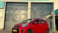 Rood Gebruikt 2016 Kia Picanto Hatchback | € 5.999 (Eerlijke prijs)