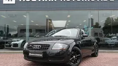 Zwart, metallic lak Gebruikt 2005 Audi TT Roadster Premium Cabriolet | € 6.740 (Eerlijke prijs)