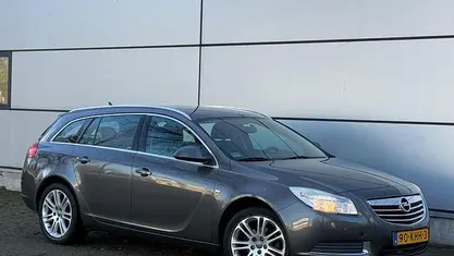Occasion Opel Insignia Edition 140 PK (102 kW) 2009 Grijs Stationwagen