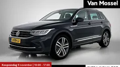 Zwart Gebruikt 2021 VW Tiguan Business SUV | € 27.400 (Super prijs)