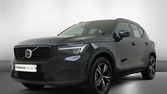 Zwart Gebruikt 2025 Volvo XC40 Plus SUV | € 45.950 (Eerlijke prijs)