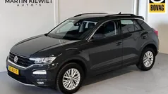 Grijs Gebruikt 2019 VW T-Roc Style SUV | € 13.950 (Eerlijke prijs)