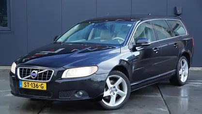 Occasion Volvo V70 Momentum 215 PK (158 kW) 2011 Zwart Stationwagen