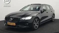 Zwart Gebruikt 2020 Volvo V60 R-Design Stationwagen | € 30.840 (Eerlijke prijs)