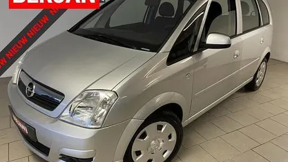 Grijs (metallic) Gebruikt 2006 Opel Meriva Enjoy MPV | € 1.290 (Eerlijke prijs)