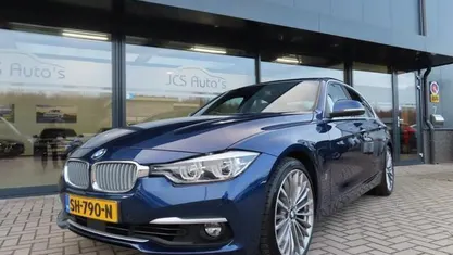 Occasion BMW 330 Executive 252 PK (185 kW) 2018 Blauw Sedan