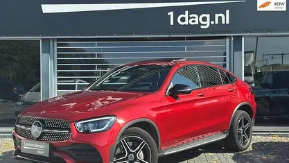 Occasion Mercedes GLC300 Premium Plus 211 PK (155 kW) 2020 Rood Coupé