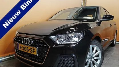 Zwart Occasion 2020 Audi A1 Sportback Hatchback | € 15.900 (Eerlijke prijs)
