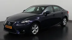 Blauw Gebruikt 2015 Lexus IS300h Sedan | € 16.634 (Eerlijke prijs)