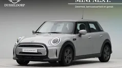 Gebruikt 2023 Mini Cooper Classic Hatchback | € 25.450 (Eerlijke prijs)