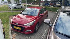 Rood Gebruikt 2017 Hyundai i20 Comfort Hatchback | € 7.950 (Goede deal)