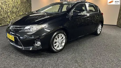 Occasion Toyota Auris 99 PK (72 kW) 2014 Zwart Hatchback