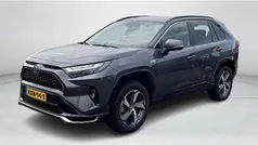 Grijs Gebruikt 2023 Toyota RAV4 Hybrid Style SUV | € 43.950 (Eerlijke prijs)