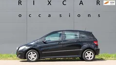 Zwart Gebruikt 2007 Mercedes B150 MPV | € 3.940 (Eerlijke prijs)
