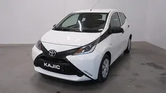 Wit Gebruikt 2017 Toyota Aygo Hatchback | € 7.850 (Goede deal)