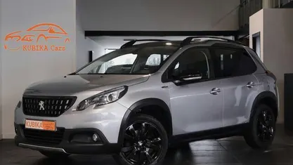 Grijs Occasion 2019 Peugeot 2008 GT-line SUV | € 10.799 (Super prijs)