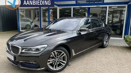 Bruin Gebruikt 2016 BMW 730 Executive Sedan | € 32.950 (Eerlijke prijs)