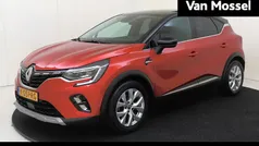 Gebruikt 2021 Renault Captur Intens SUV | € 21.435 (Eerlijke prijs)