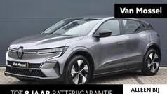 Gebruikt 2025 Renault Megane E-Tech Equilibre Hatchback | € 36.240 (Eerlijke prijs)