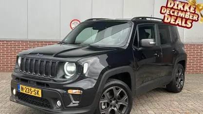 Zwart, metallic lak Gebruikt 2021 Jeep Renegade 80th Anniversary SUV | € 24.900 (Eerlijke prijs)
