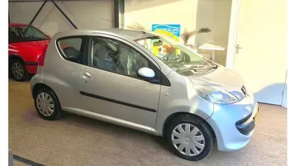 Occasion Peugeot 107 68 PK (50 kW) 2006 Hatchback