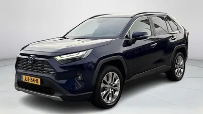 Gebruikt 2023 Toyota RAV4 Hybrid Executive SUV | € 39.945 (Eerlijke prijs)