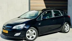 Zwart Gebruikt 2010 Opel Astra Sport Hatchback | € 3.995 (Goede deal)