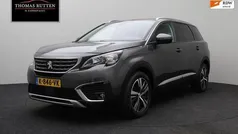 Grijs Gebruikt 2020 Peugeot 5008 Premium MPV | € 16.950 (Goede deal)