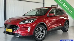 Rood Gebruikt 2020 Ford Kuga Titanium SUV | € 23.950 (Eerlijke prijs)