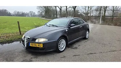 Occasion Alfa Romeo GT Distinctive 166 PK (122 kW) 2006 Grijs Coupé