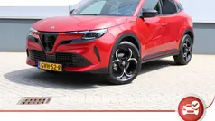 Gebruikt 2024 Alfa Romeo Junior Edizione Speciale SUV | € 32.925 (Eerlijke prijs)