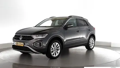 Occasion 2025 VW T-Roc Business SUV | € 35.950 (Eerlijke prijs)