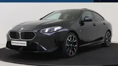 Zwart, metallic lak Gebruikt 2025 BMW 220 M Sport Coupé | € 46.950 (Eerlijke prijs)