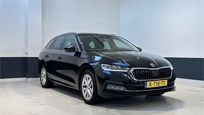Occasion 2021 Skoda Octavia Business Line Stationwagen | € 22.449 (Eerlijke prijs)