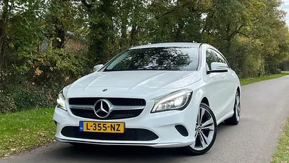 Wit Occasion 2018 Mercedes CLA180 Shooting Brake AMG Stationwagen | € 15.975 (Super prijs)