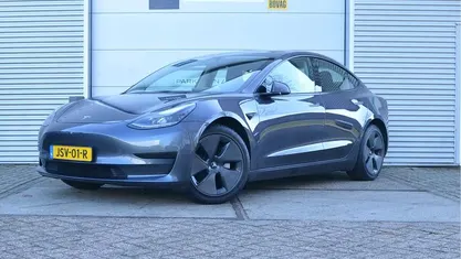 Occasion Tesla Model 3 Standard Range 208 kW (283 PK) 2021 Sedan
